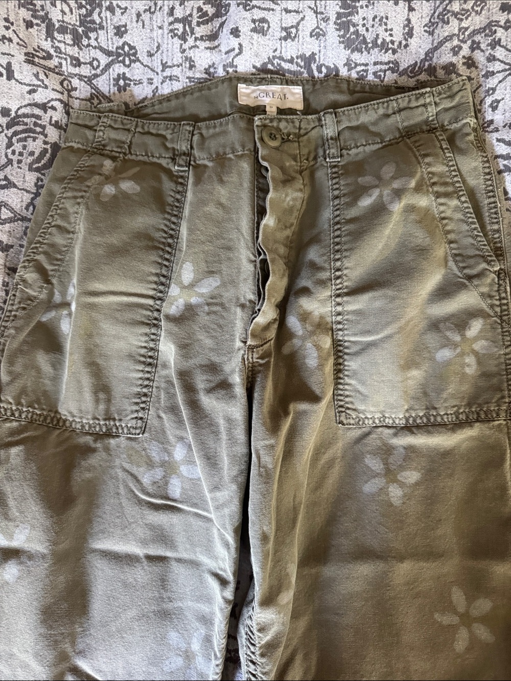 THE GREAT. Olive Green Utility Pants with Subtle White Print